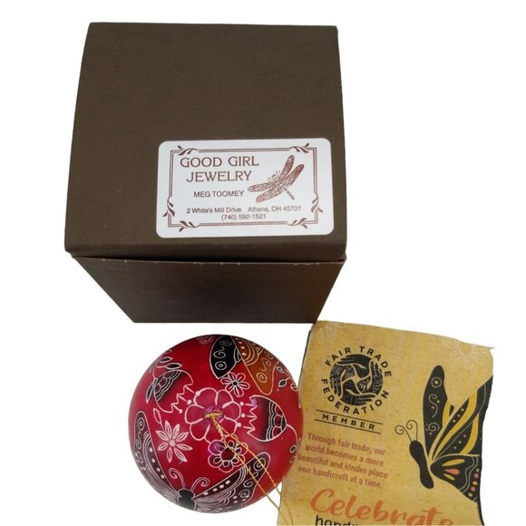 Lucuma Designs Butterfly Gourd Ornament Handcrafted By Artist in Peru with Box - Picture 5 of 8